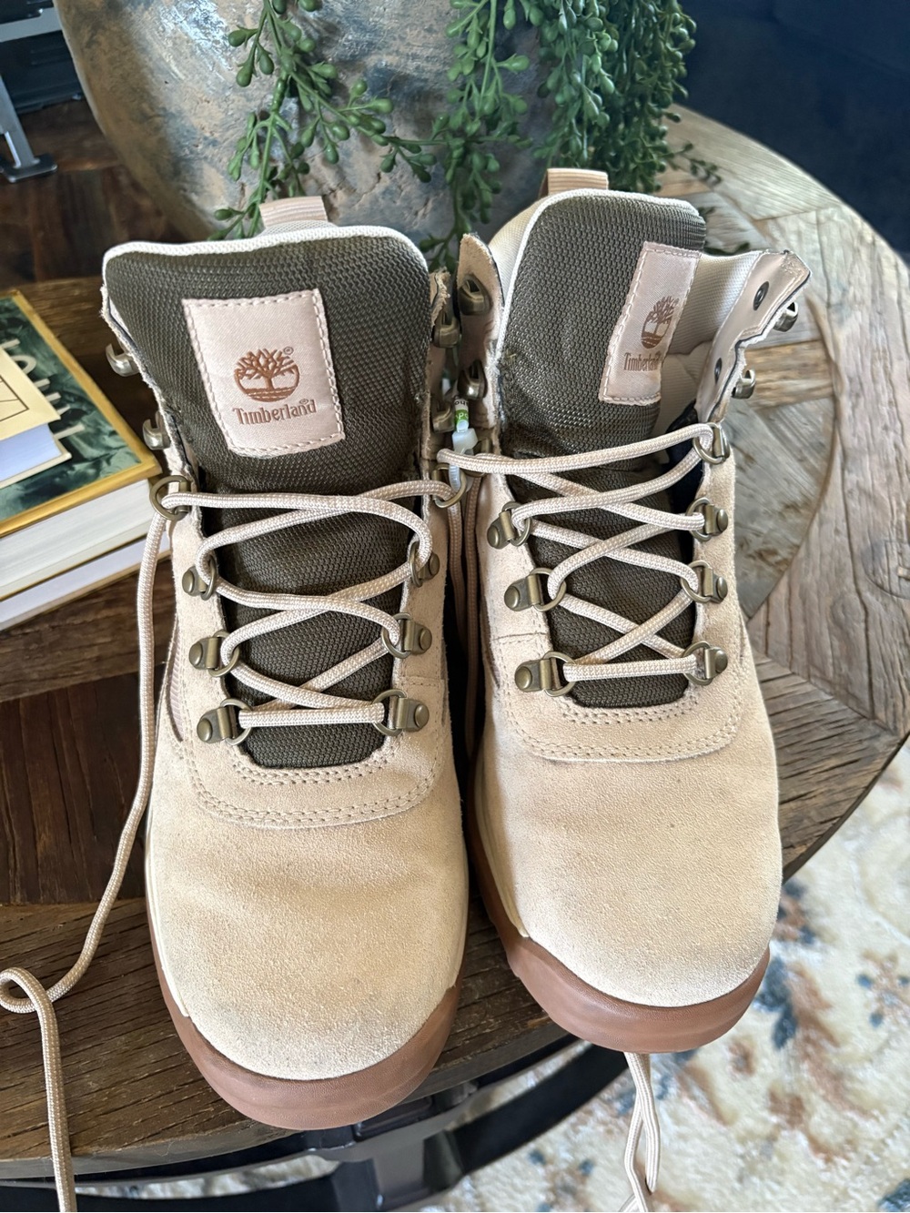Timberland Women’s size 8 US Beige Suede and Olive Hiking Boots
